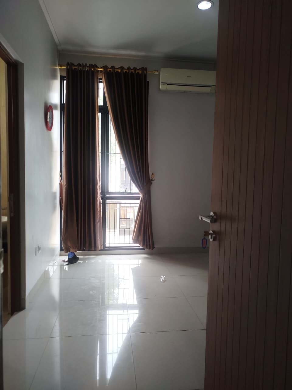 Disewakan Rumah di Summer Bliss Simpruk Lippo Cikarang